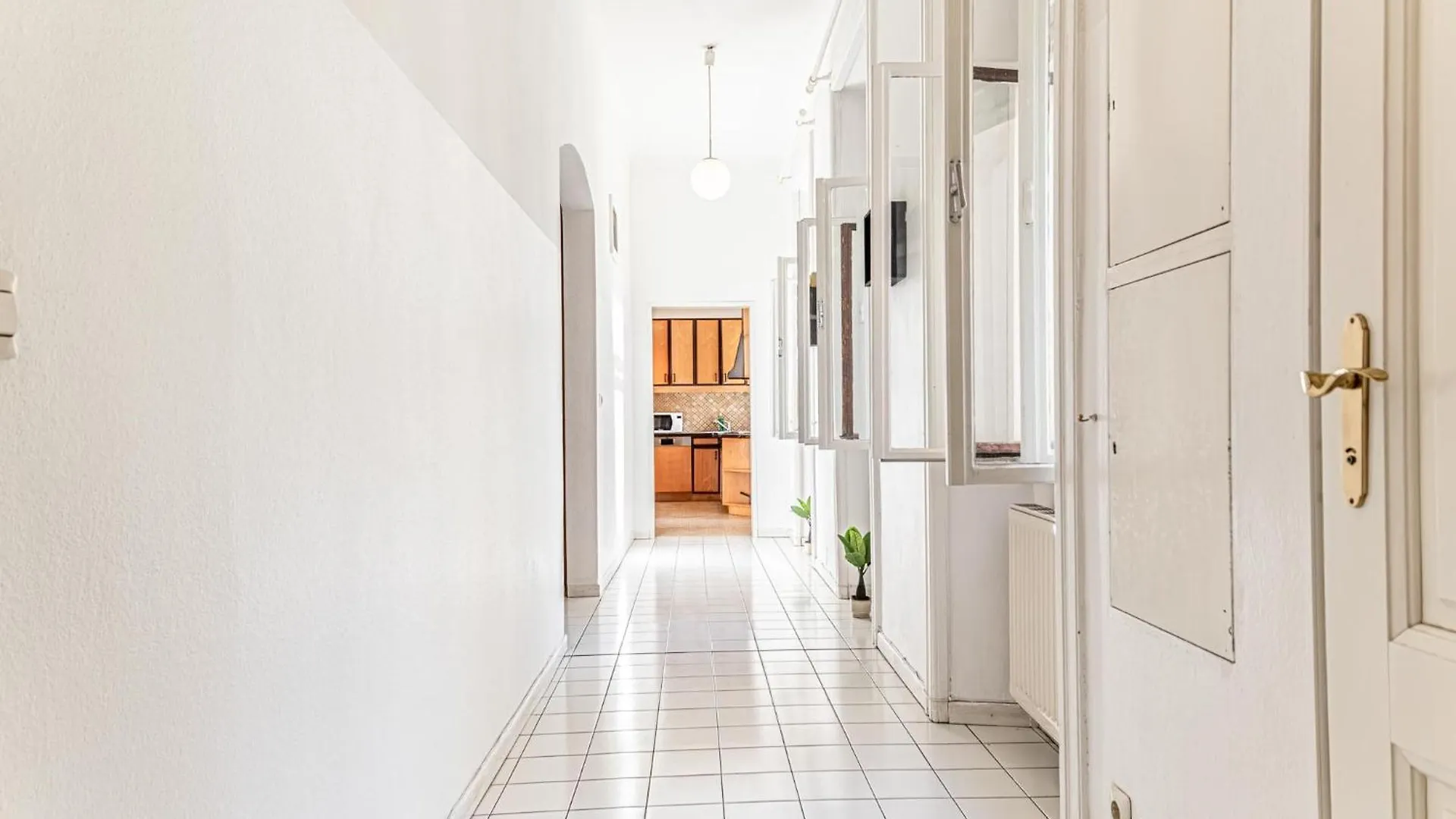 Very Central 4Br Shared Apt Ideal For Longstays, For 10P Vídeň