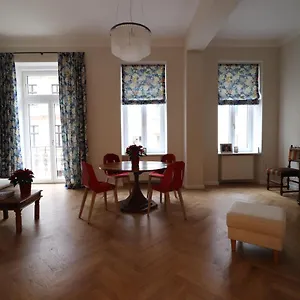 Mit Balkon Beim Schloss Belvedere Apartment