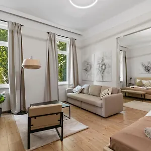 Apartmán Stylish Apartment, Next To Schloss Belvedere, Vídeň
