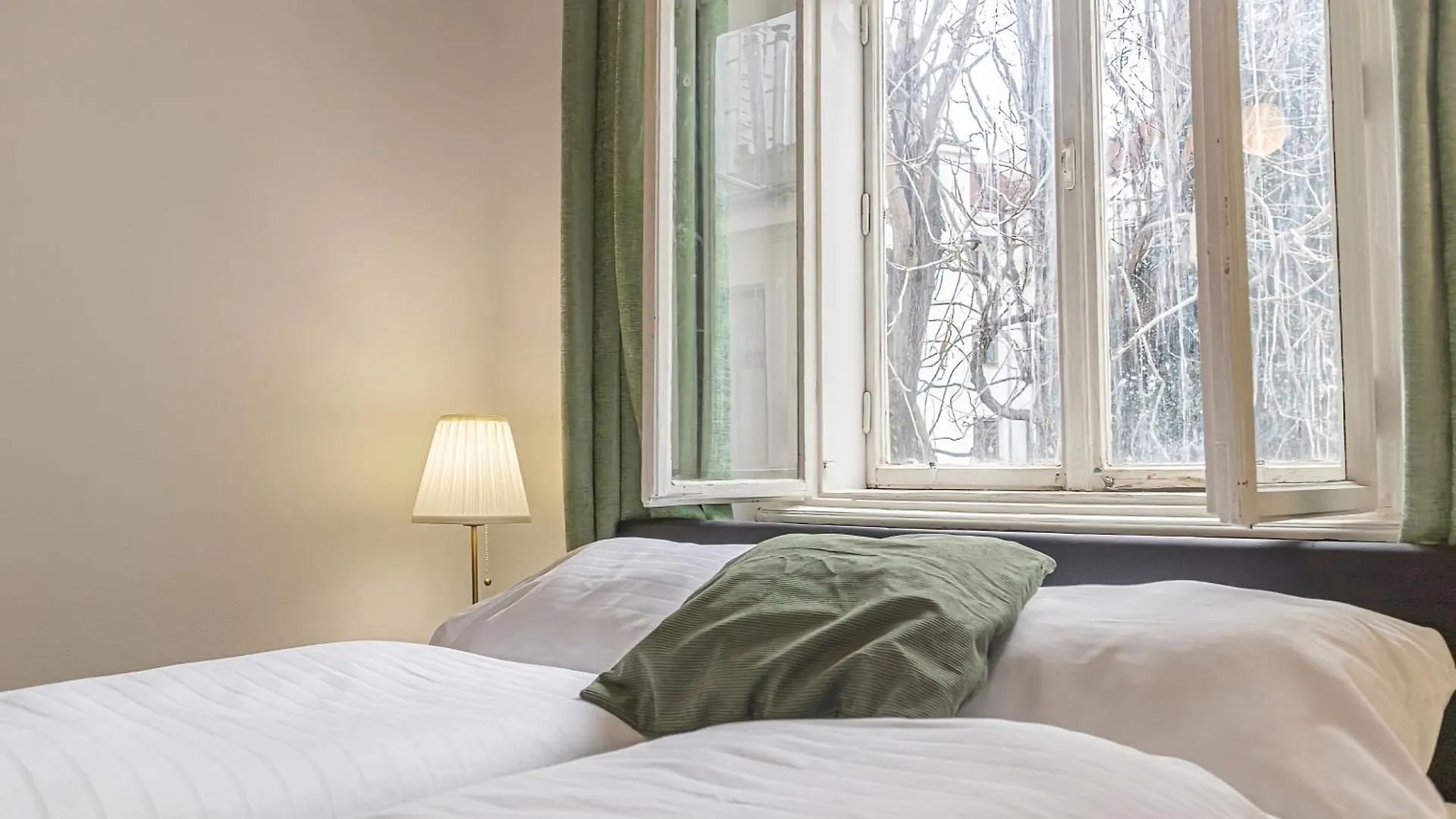 Very Central 4Br Shared Apt Ideal For Longstays, For 10P Vienna 0*,